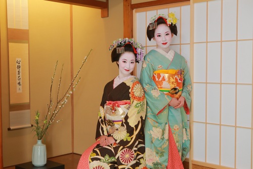 【京都】舞妓体験スタジオ四季　2名様 舞妓変身撮影≪女性2名様プラン≫