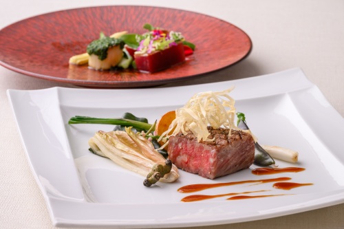 【沖縄】洋食レストラン「エスカーレ」（ホテルモントレ沖縄スパ＆リゾート）　2名様ディナープラン≪フランス料理≫