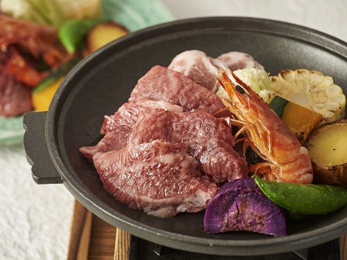 【沖縄】日本料理「隨縁亭」（ホテルモントレ沖縄スパ＆リゾート）　2名様ディナープラン≪日本料理 ワンドリンク付≫
