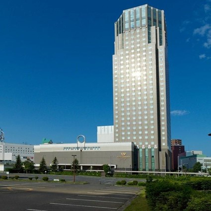 ≪2026年9月30日までの利用限定≫【北海道】ホテルエミシア札幌　2名様平休日1泊2食付