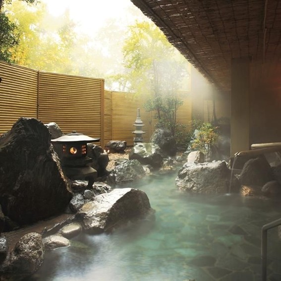 【山梨】華やぎの章慶山　2名様平休日1泊2食付