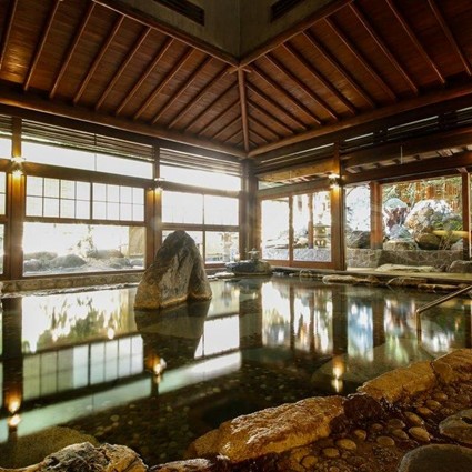 ≪2026年9月30日までの利用限定≫【鳥取】三朝温泉 依山楼岩崎　2名様平休日1泊2食付