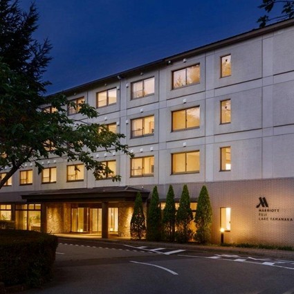 【山梨】富士マリオットホテル山中湖　2名様平休日1泊2食付