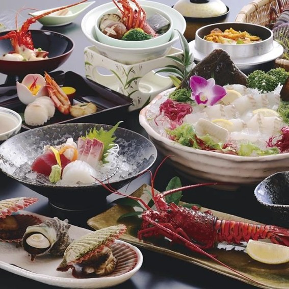 【三重】旅の宿 潮の灯 鯨望荘　2名様平休日1泊2食付