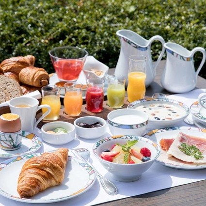 【兵庫】神戸北野ホテル　2名様平休日1泊朝食付