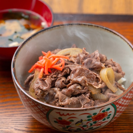 黒毛和牛 切り落とし1Kg