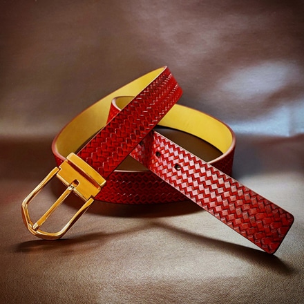 BRAMA DOVE 型押し 本革 ベルト レッド BD-CS-BK3PN2