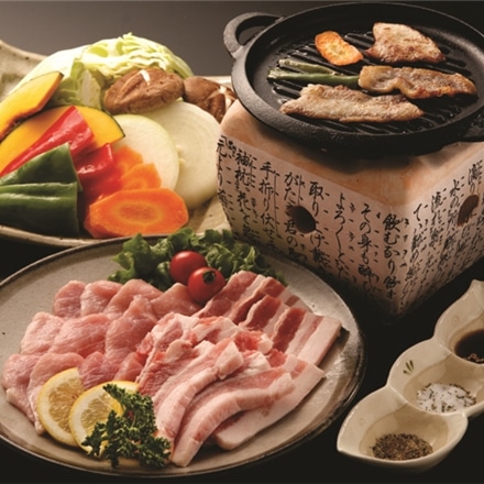 鹿児島県 黒豚 焼肉（モモ200g、バラ200g、スパイス2g）