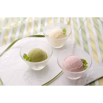 北海道十勝カウベルアイスクリーム（１５個）