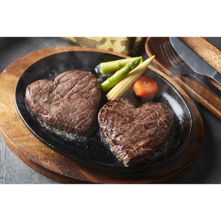 国産牛 ハート形ステーキ　計360ｇ