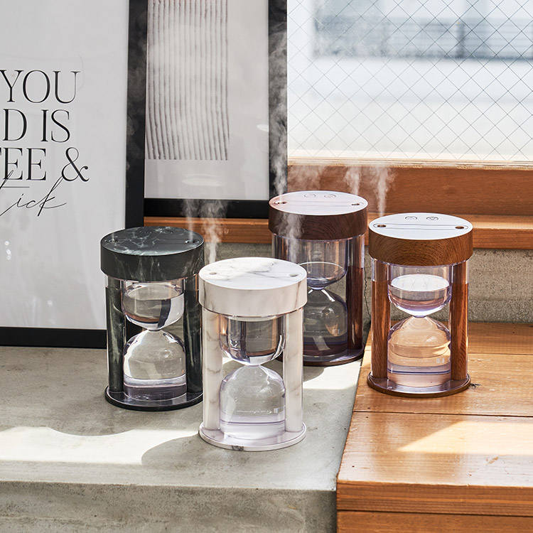 Life on Products ライフオンプロダクツ 砂時計型コードレス加湿器 ライト機能付 ブラウン LCAHF001