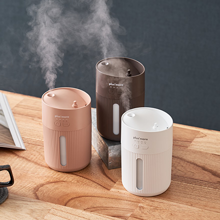 plusmore プラスモア 倒れても水がこぼれにくい充電式コードレス上部給水加湿 ペールレッド PBAHF004