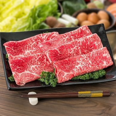 鹿児島県産 黒毛和牛 もも肉 A5ランク すき焼き用 2～3人前 400g