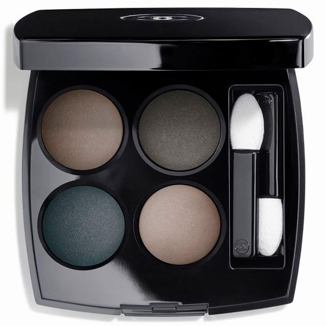 シャネル レキャトルオンブル 2g 324 ブラーリー ブルー