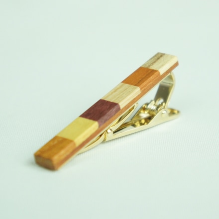 寄木のボーダーネクタイピン