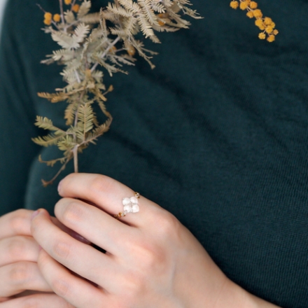 HARIO Lampwork Factory リング ホワイトフラワー HAP-WF-004R