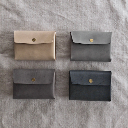 シンメトリーな三つ折り財布 スミクロ