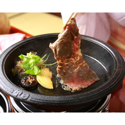 東京・人形町 「日山」 黒毛和牛サーロインすき焼き