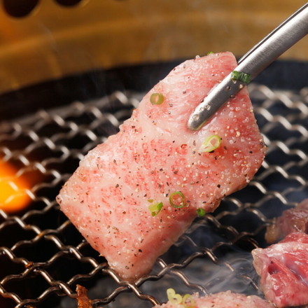 群馬 赤城山麓牛 肩ロース焼肉用 牛肉 焼肉 肉 お肉 300g 冷凍