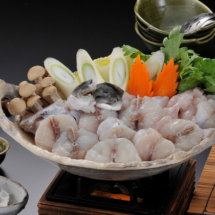 福岡 「ふく太郎本部」 ふくちりセット500g ふくちり500g（アラ：トラフグ・身：マフグ各250g）、ひれ酒用ヒレ3枚、ポン酢35g×3、モミジオロシ16g