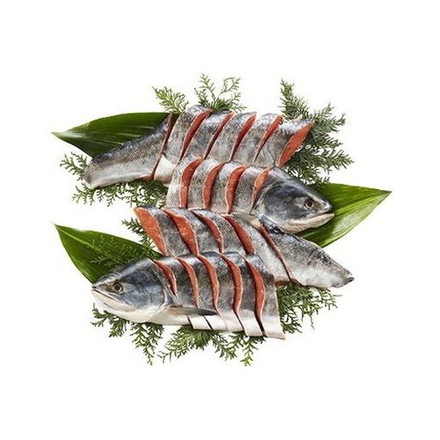 北海道産 新巻鮭半身姿切身 計1.4kg 北海道産新巻鮭姿切身（半身、2分割真空）700g×2
