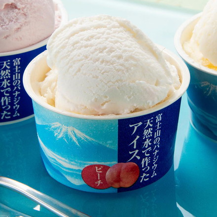 天然水で作ったアイス