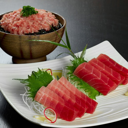 神奈川 「三浦三崎」 目鉢まぐろの詰合せ 中トロ100g×1、赤身100g×1、すきみ100g×2 解凍