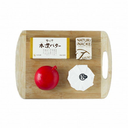 島根 木次乳業 チーズ バター セット 4個 チーズ バター 乳製品 イズモ・ラ・ルージュ180g×1、カマンベールチーズ120g×1、ナチュラルスナッカー70g×1、木次バター150g×1