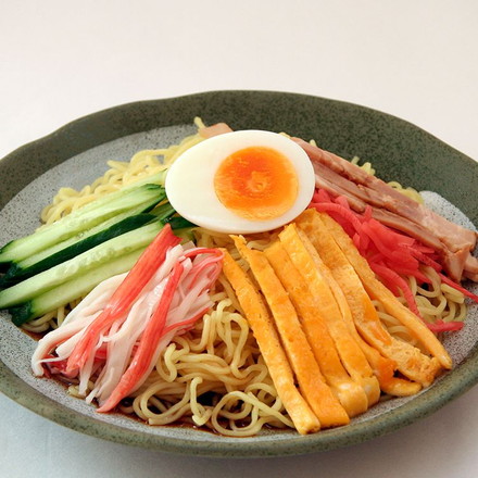 繁盛店 冷やし中華セット 乾麺 12食 新生活 お祝い お取り寄せ 帯広「らぁめんとん平」冷やし中華×3箱（1箱あたり麺70ｇ×2、スープ80g×2入）、秋田「十郎兵衛」冷やし中華×3箱（1箱あたり麺70ｇ×2、スープ60ｇ×2入）