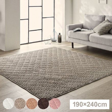 ストライプ フランネル キルトラグ 190×240cm 洗える防菌 防臭 防ダニ 床暖房対応 ホットカーペット対応 滑り止め 長方形 ラグ マット カーペット ベージュ