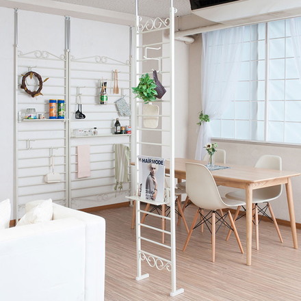 Curly ラダーラック 突っ張り パーテーション 幅40 アイボリー 日本製 店舗 什器 メルヘン ディスプレイ