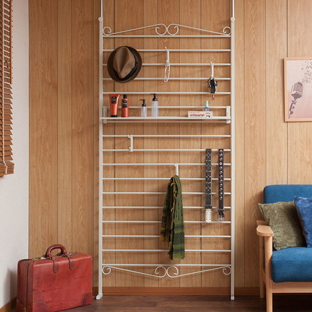 Curly ラダーラック 突っ張り パーテーション 幅95 アイボリー 日本製 店舗 什器 メルヘン ディスプレイ