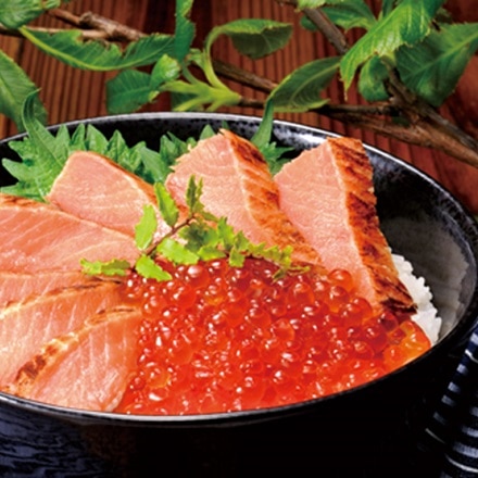 丸高水産 いくらと炙り鮭親子丼（炙り焼き200g×2、いくら醤油漬け130g）セット