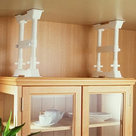 アイリスオーヤマ 家具転倒防止伸縮棒S SP-30W ホワイト