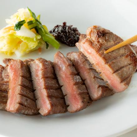 牛タン丸ごと一本塩麹熟成 480g