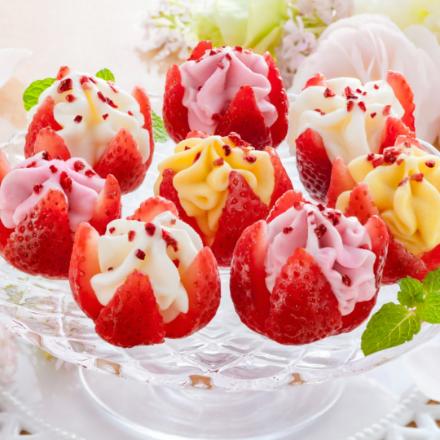 博多あまおう　花いちごのアイス 10個 A-DRS