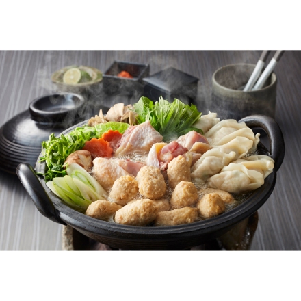 名古屋コーチン鶏鍋 骨付きぶつ切200g、つくね200g、水餃子14g×10個、スープ200g×2袋