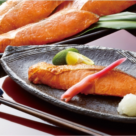 鮭の明太たれ仕込み 70g×4切