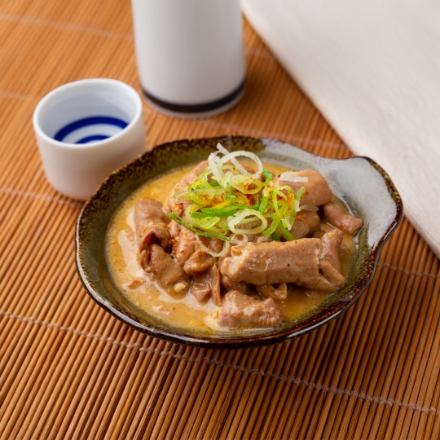 秋田県産豚　やわらか味噌煮込みホルモン豚ホルモン200g×2