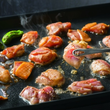 北海道 「肉の山本」 中札内田舎どり 串なしやきとりセット (醤油ベース・塩ベース)各400ｇ