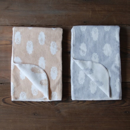 ベビー ふわふわ ひつじ柄 クォーターケット グレー