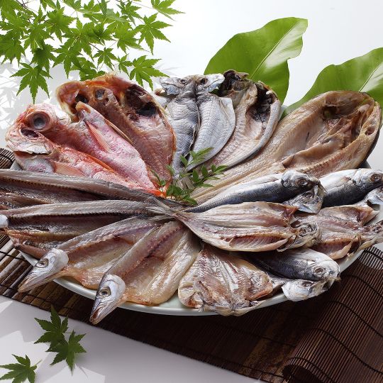 沼津 「奥和」 無添加干物 真あじ開き 6枚、かます開き 2枚、さんま開き 2枚、えぼ鯛開き 2枚、金目鯛開き 2枚、ほっけ開き 1枚