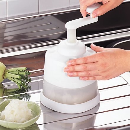 大根おろし器 くるくる手回し 日本製 時短 調理器具