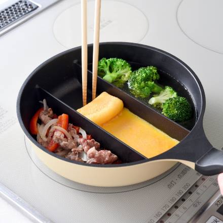 センターエッグトリプルパン ミニ mini フライパン お弁当作りに
