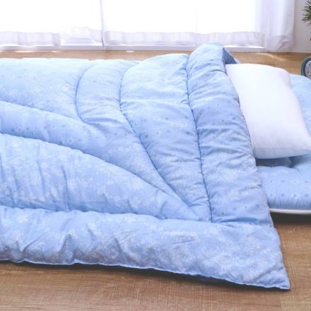 タンブラー乾燥できる洗える布団 肌掛布団　ブルー