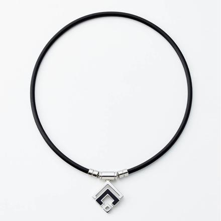 コラントッテ 磁気ネックレス TAO ネックレスα ARAN(アラン) ブラック シルバー Mサイズ ABARD37M