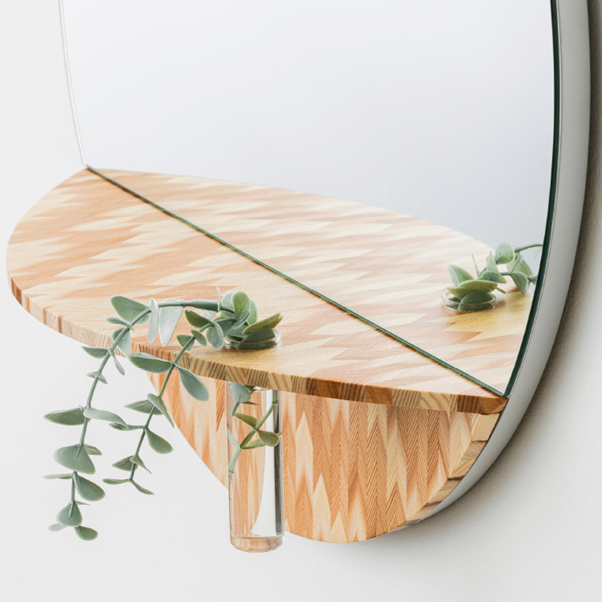 WALL MIRROR 矢絣 L 壁掛け鏡 〔サイズ：W500×H500×D153mm、ガラス管付き〕 鏡 ウォールミラー【北海道・離島 配送不可】