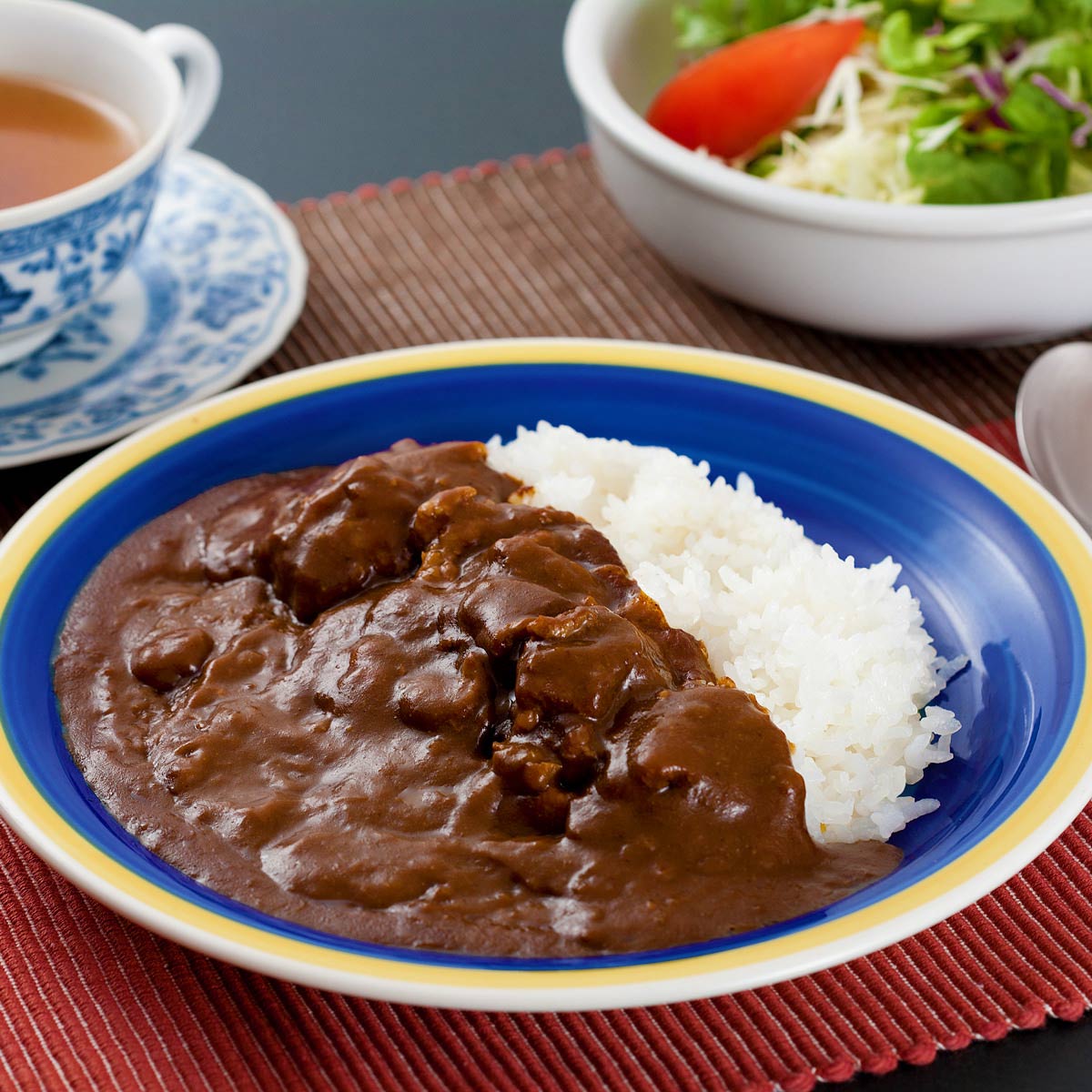 鹿児島黒豚ポークソテーカレー 〔180g×2〕 レトルトカレー