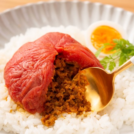 赤いとまて箱 〔丸ごとトマトのキーマカレー200g×3、丸ごとトマトの肉みそ味200g×2〕