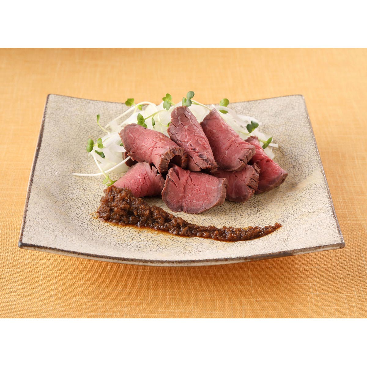 鈴なり 国産牛和風ローストビーフ 〔ローストビーフ150g、ごぼうソース40g〕 ローストビーフ